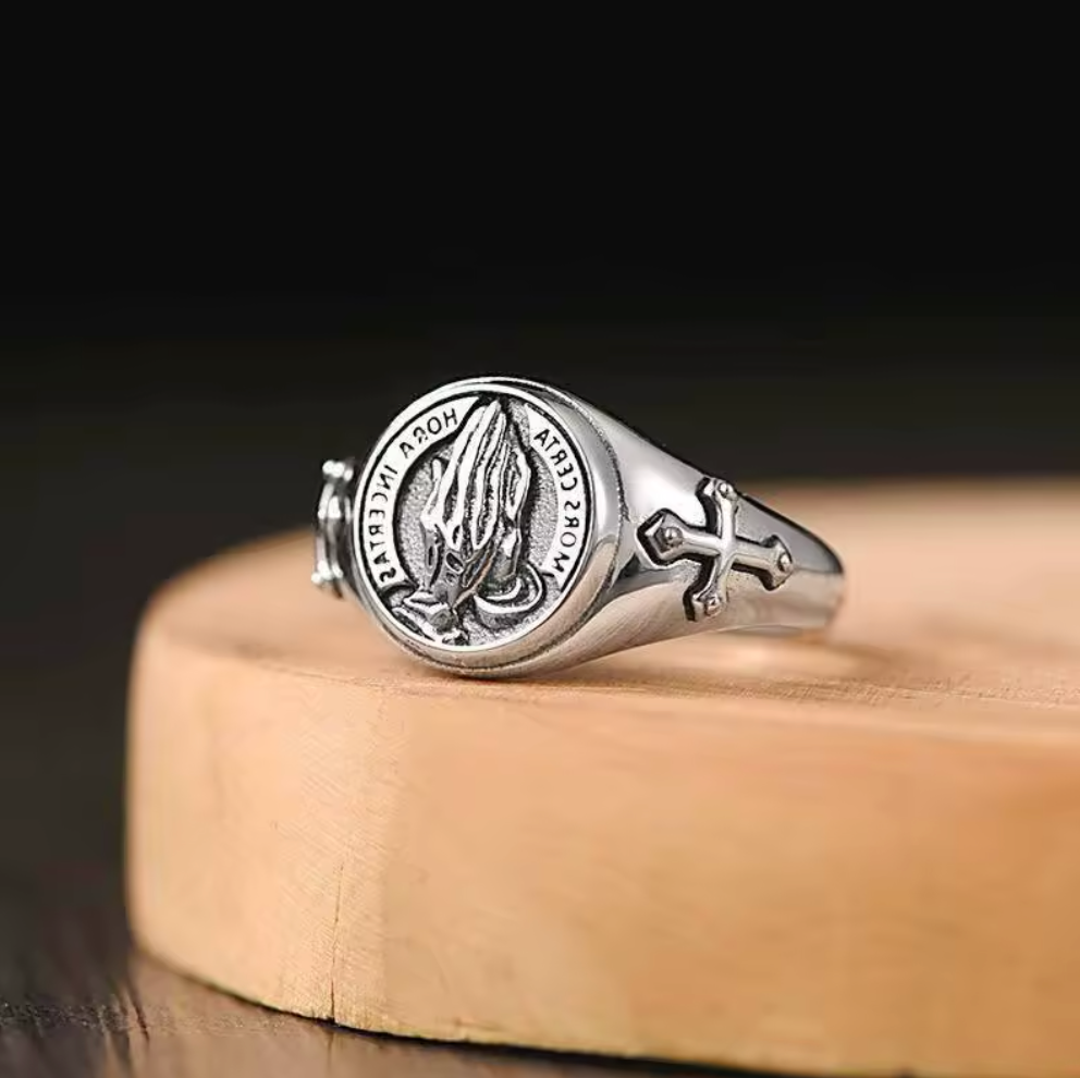 Memento Mori Ring